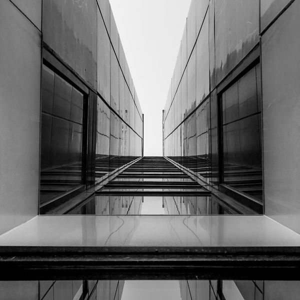 Architektur-334910669 – Format 100x70cm